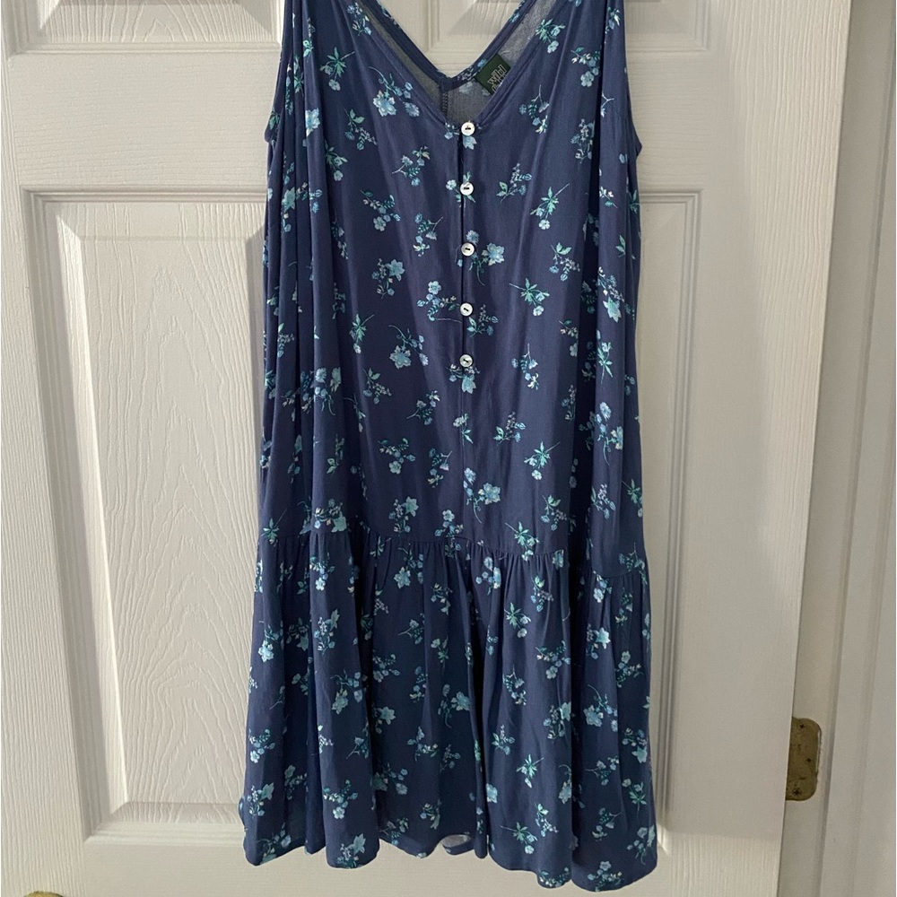 Romper with adjustable straps and pockets